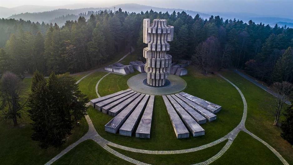 Potpisan sporazum o saradnji između Nacionalnog parka „Kozara“ i Republičkog centra za istraživanje rata, ratnih zločina i traženje nestalih lica